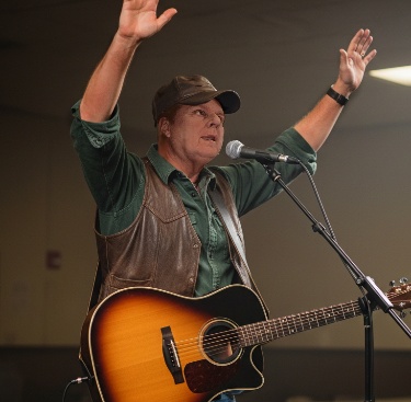 Doc Stevens Gospel Performance